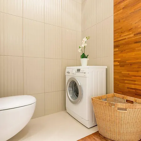 Wilanow Luxury Serviced Apartment *